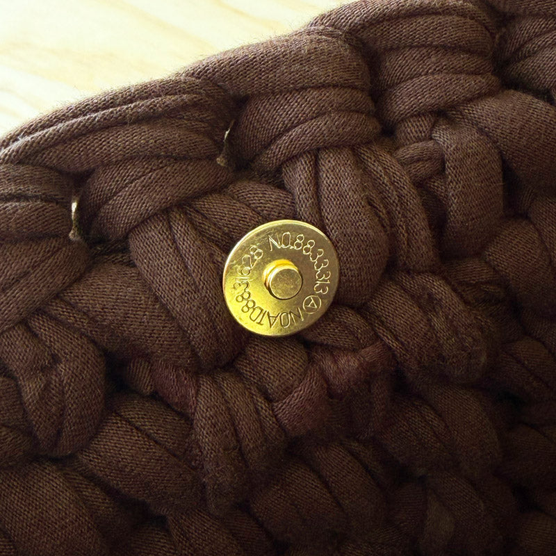 LAILI STUDIO bouton fermoir sur sac en crochet
